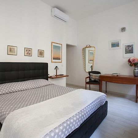 Il Nido Sull'Oltrarno Camera Con Bagno Privato Florença Exterior foto